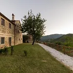 Çiftlik konaklama Borgo Macereto
